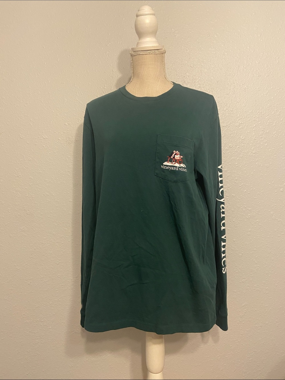 Vineyard Vines Dark Green Christmas Holiday Long Sleeve Tee Size Medium